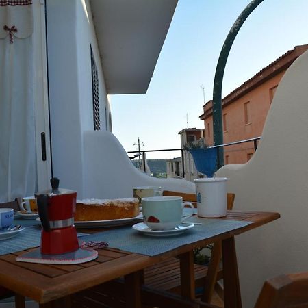 Casa Della Vespa Orosei Buitenkant foto