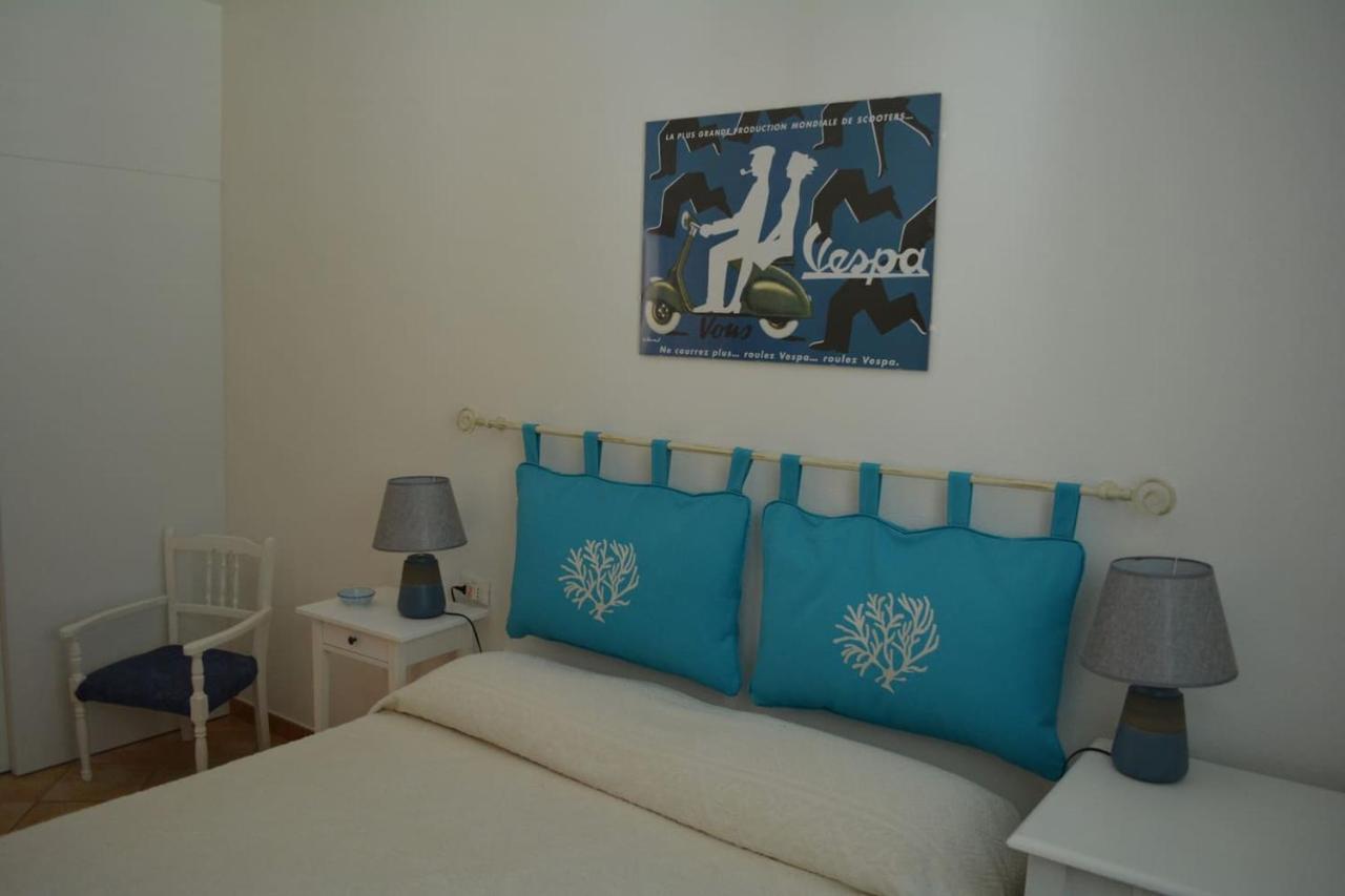 Casa Della Vespa Orosei Buitenkant foto