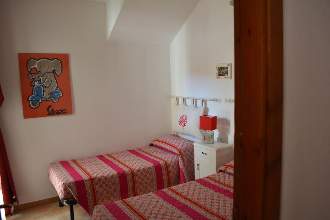Casa Della Vespa Orosei Buitenkant foto